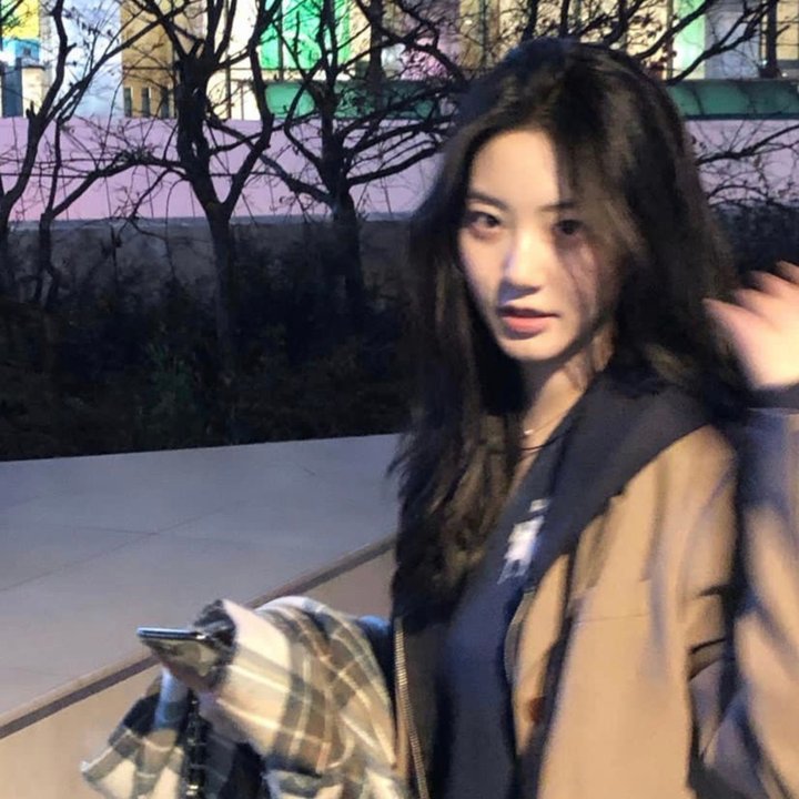 葛妮斯派特洛之风情万种